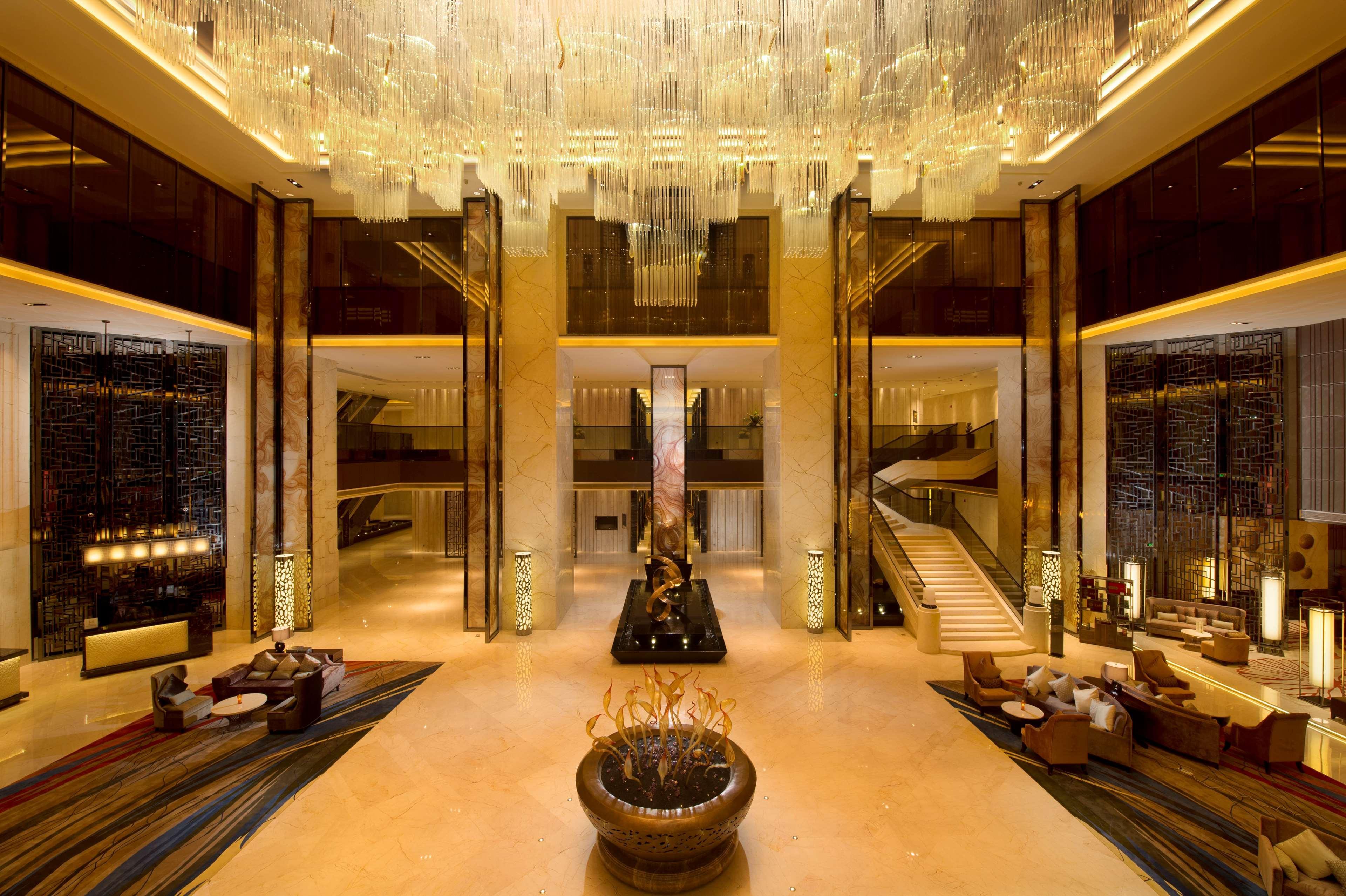 Hilton Zhongshan Downtown Exterior foto